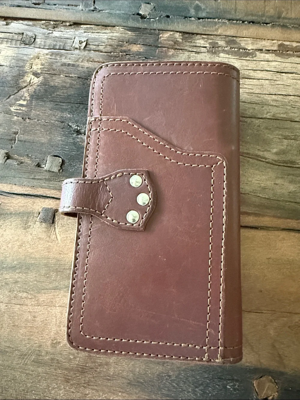 Saddleback Leather Company Big Leather Wallet in Chestnut Brown